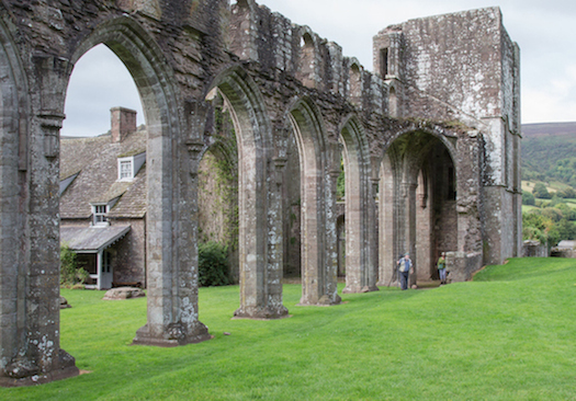 20141001 1DX 0425 Llanthony Priory.JPG