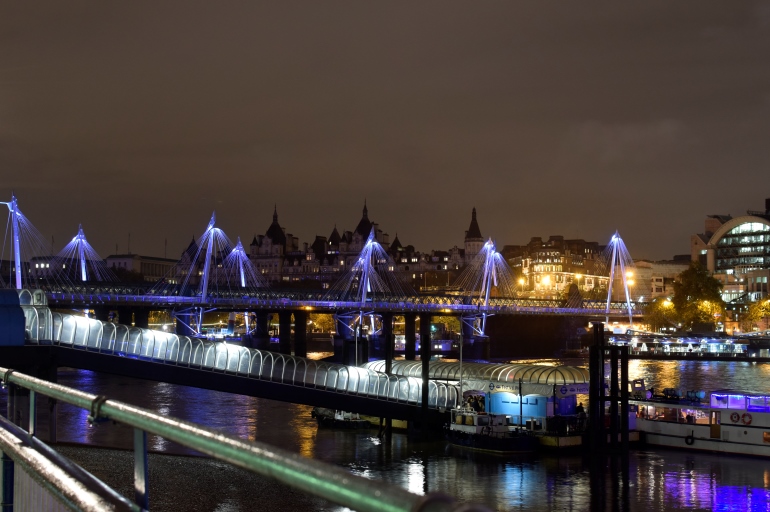 Views towards Hungerford Bridge Walkaway.jpg