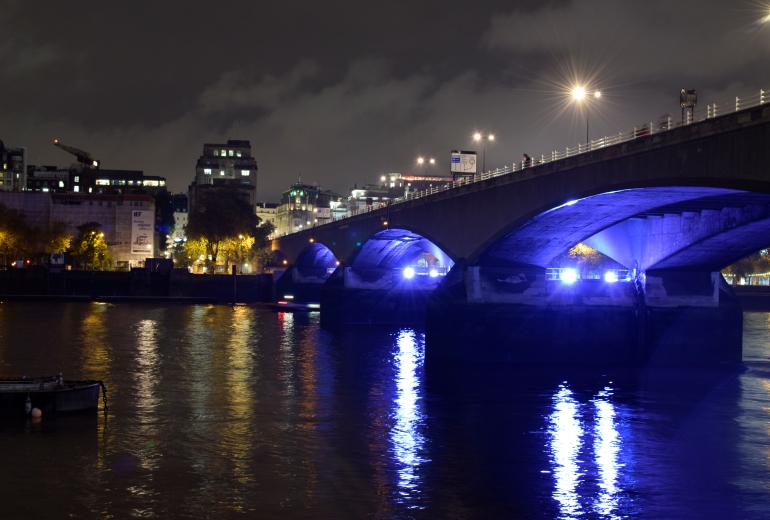 Hungerford Bridge.jpg