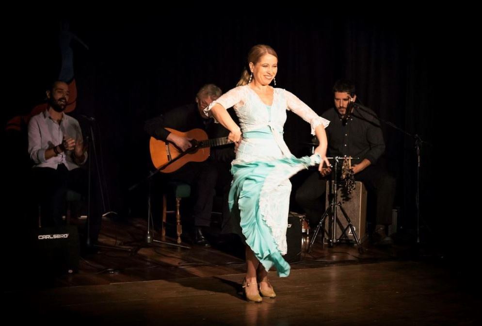 Low Light - Flamenco - Lola in white by JayK.JPG