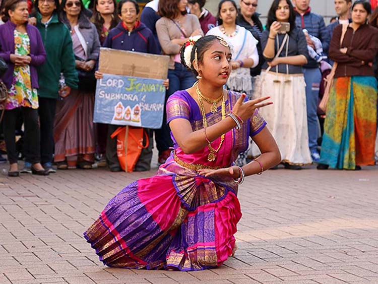 1X-Bharathanatiyam Dancer IMG_4111.jpg