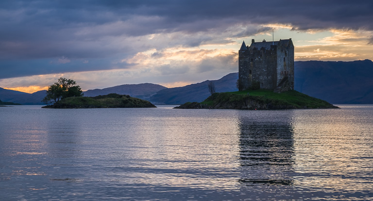 Castle Stalker Sunset.jpg