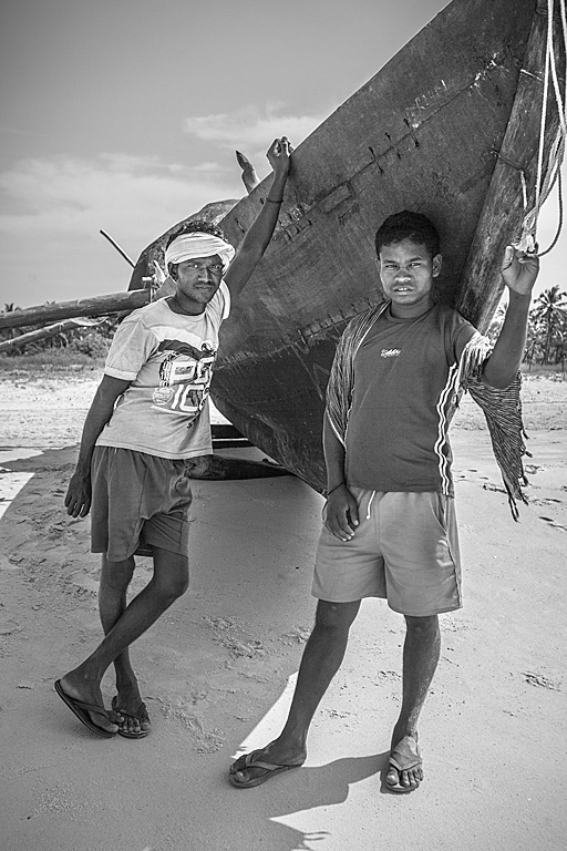 Boat-boys-(B&W2)-web.jpg